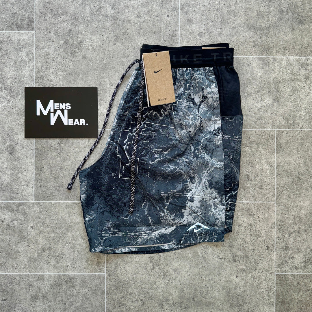 Nike Trail Flex Stride - Anthracite (7”)