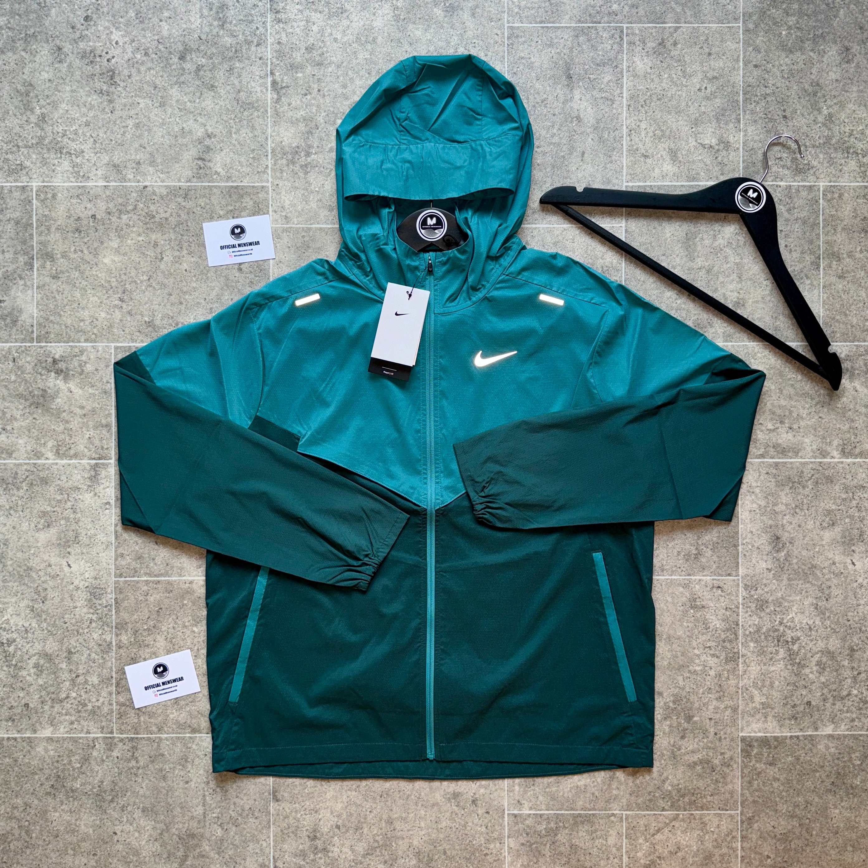 Nike windbreaker unicorn color best sale