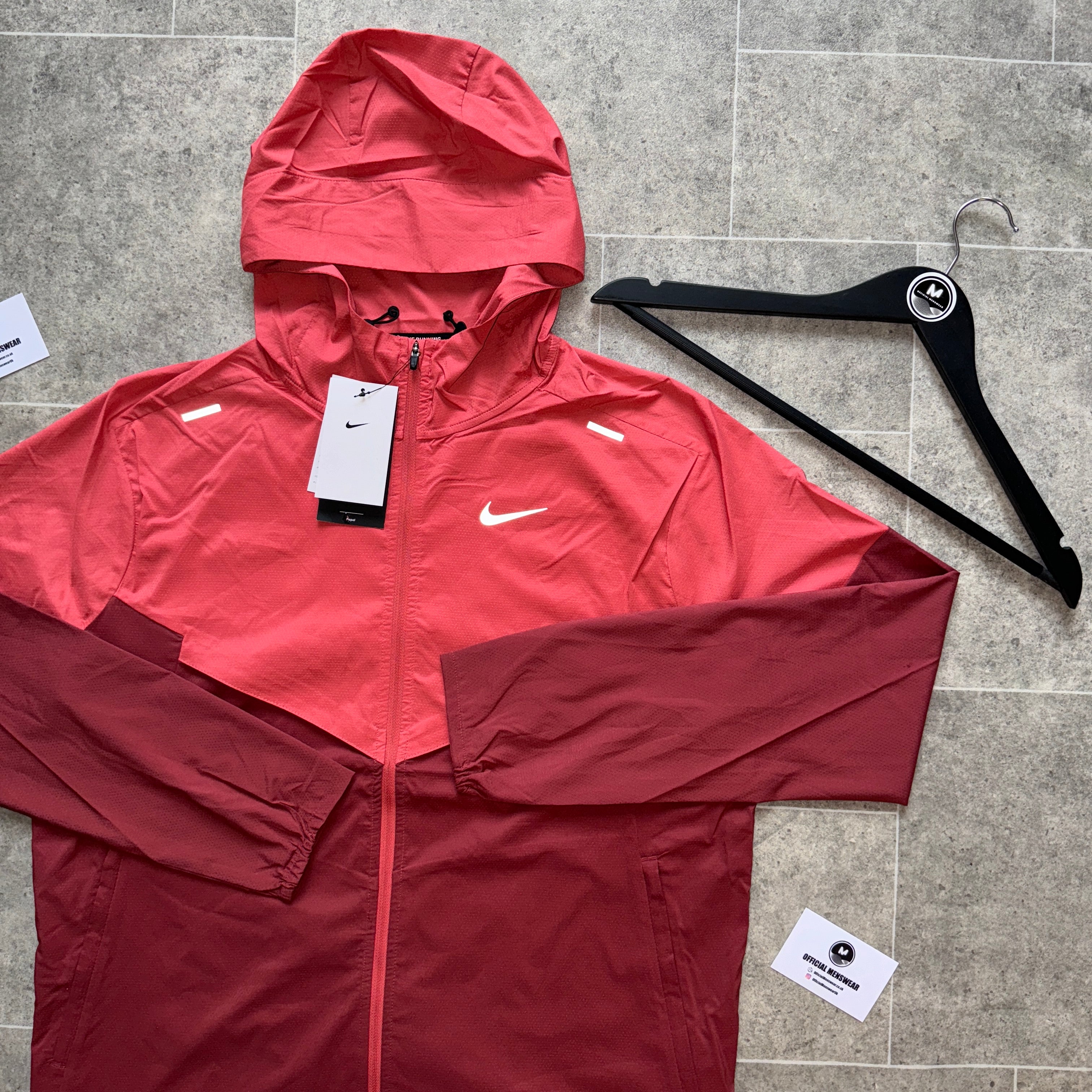 NIKE UV WINDRUNNER ADOBE Official Menswear UK