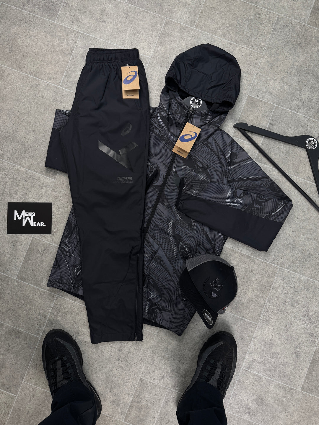 Asics ‘Exclusive’ Fleece Lined Tracksuit - Black