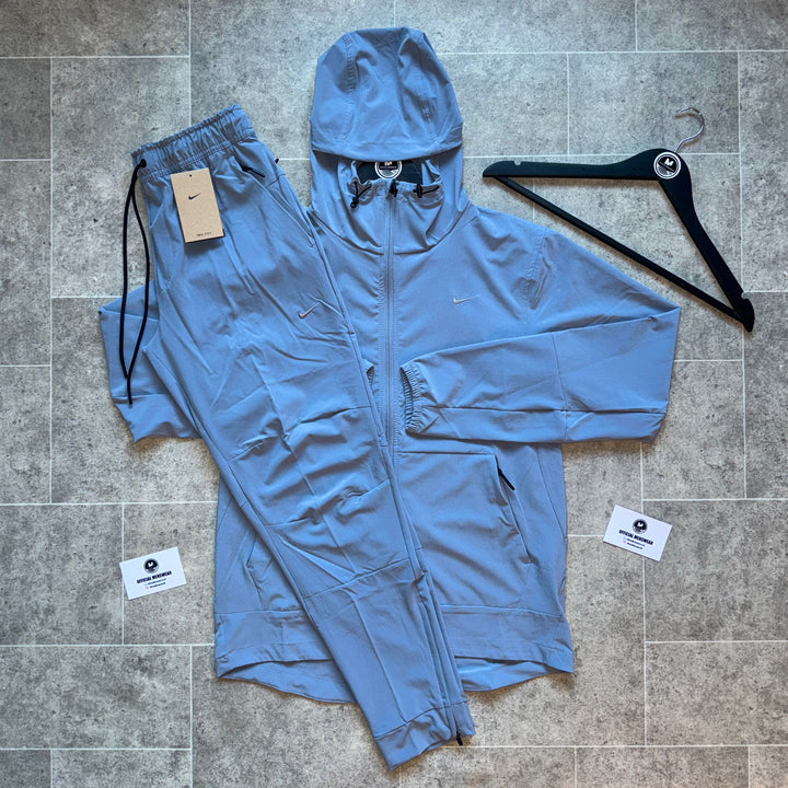 NIKE UNLIMITED SET - BABY BLUE