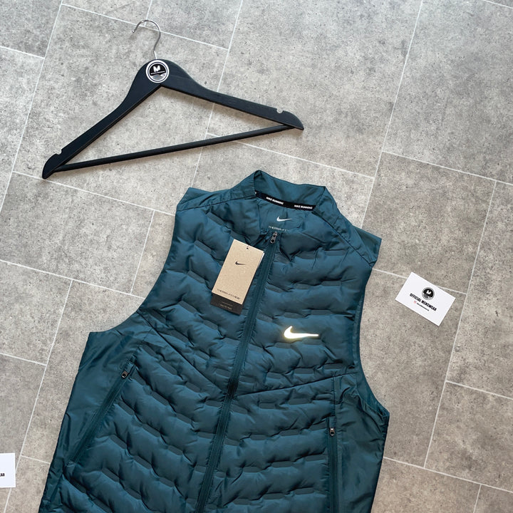 NIKE THERMA-FIT AEROLOFT GILET - DEEP JUNGLE