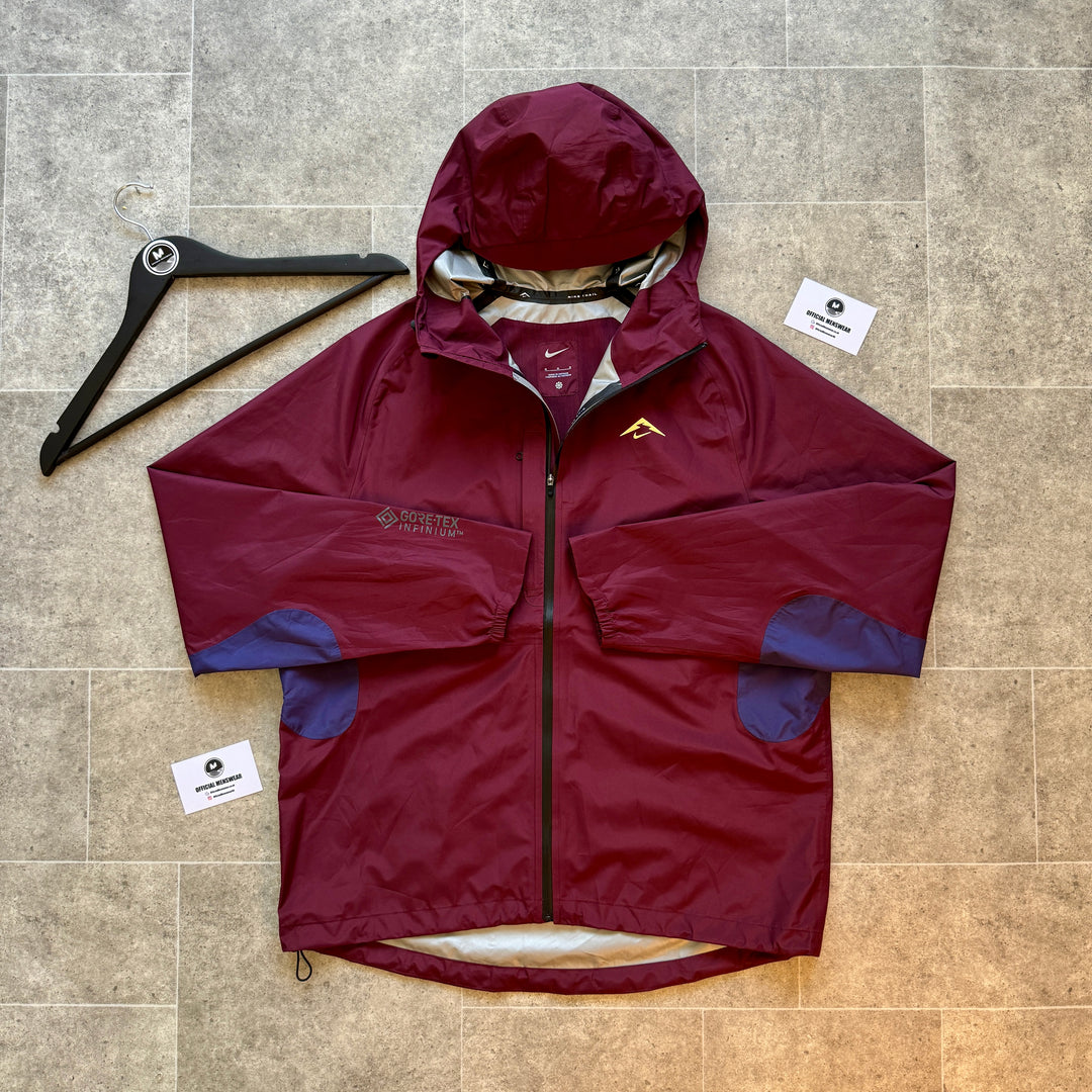 NIKE ‘COSMIC PEAKS’ GORE-TEX JACKET - MAROON