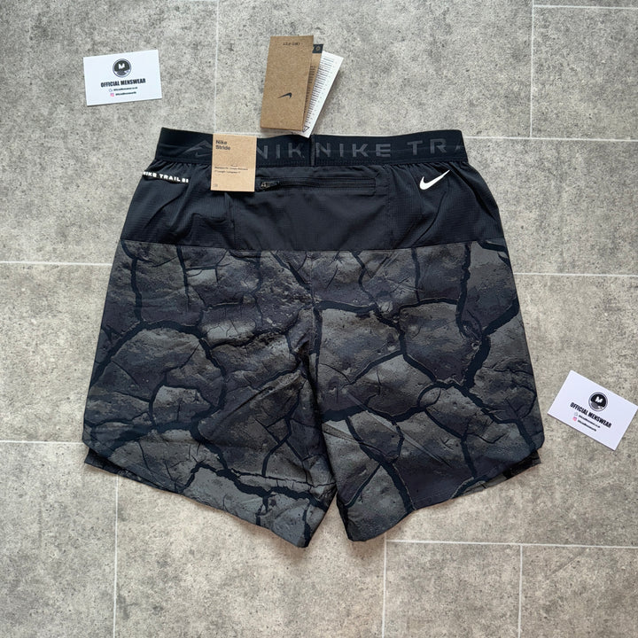 NIKE TRAIL AIREEZ SHORTS - GRANITE