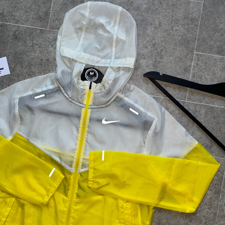 NIKE ‘RARE’ UV WINDBREAKER - STRIKE YELLOW