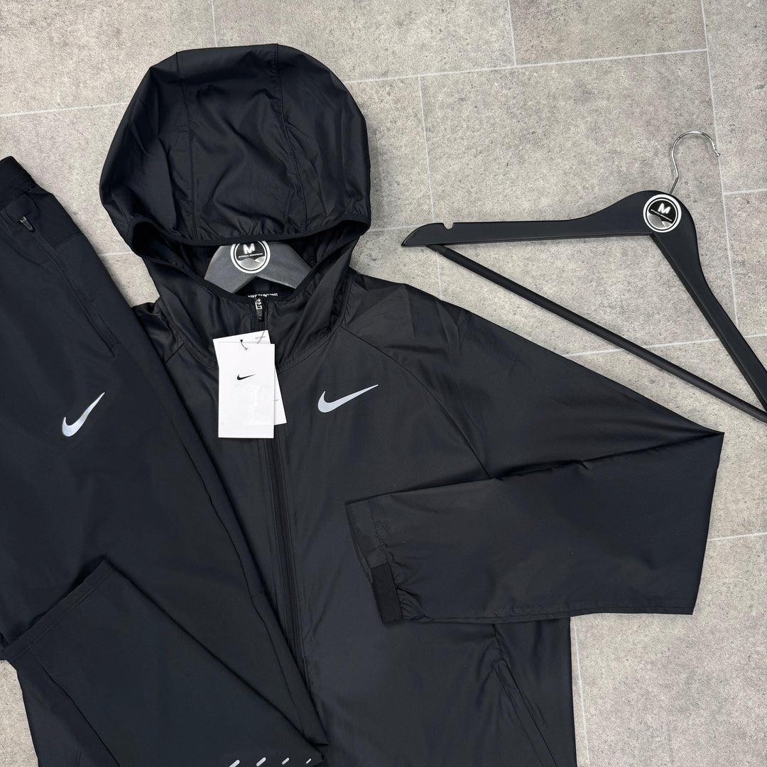 NIKE ESSENTIALS x WOVEN PHENOM SET - BLACK