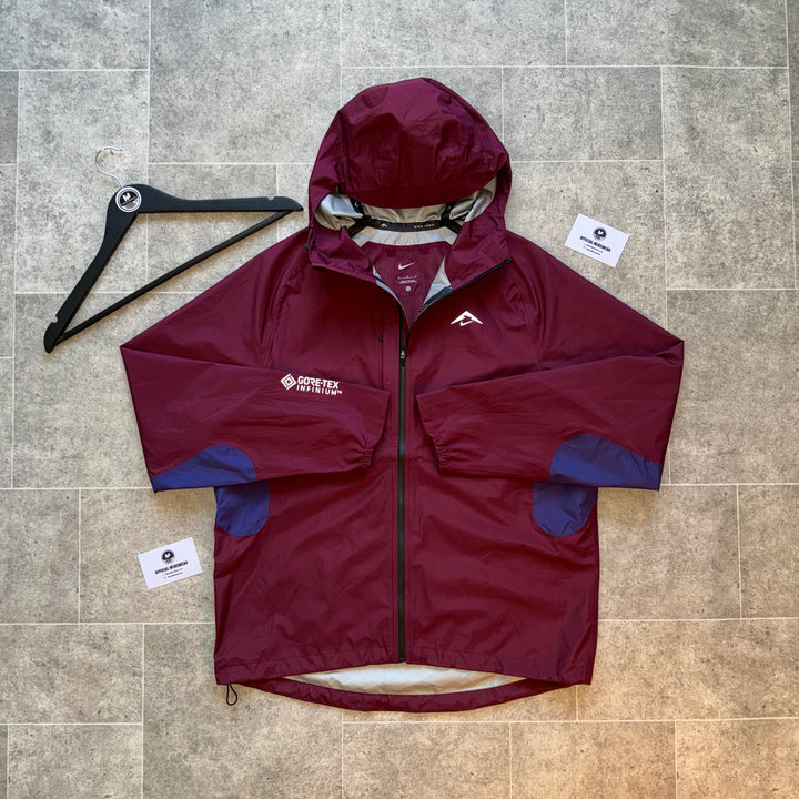 NIKE ‘COSMIC PEAKS’ GORE-TEX JACKET - MAROON