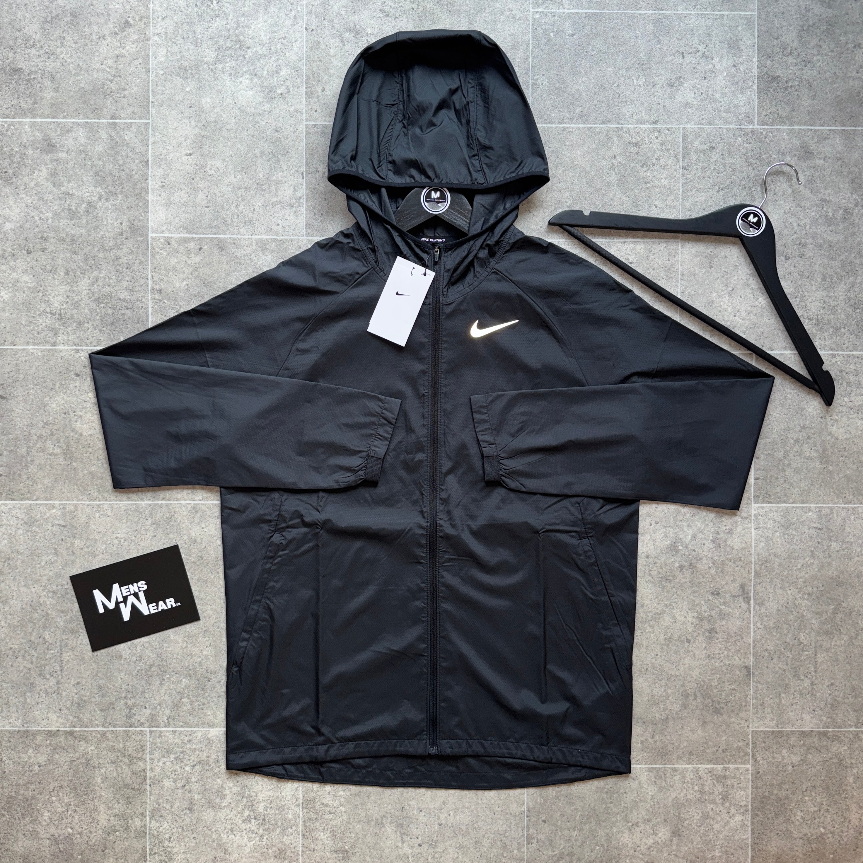 nike men's essential hooded jacket