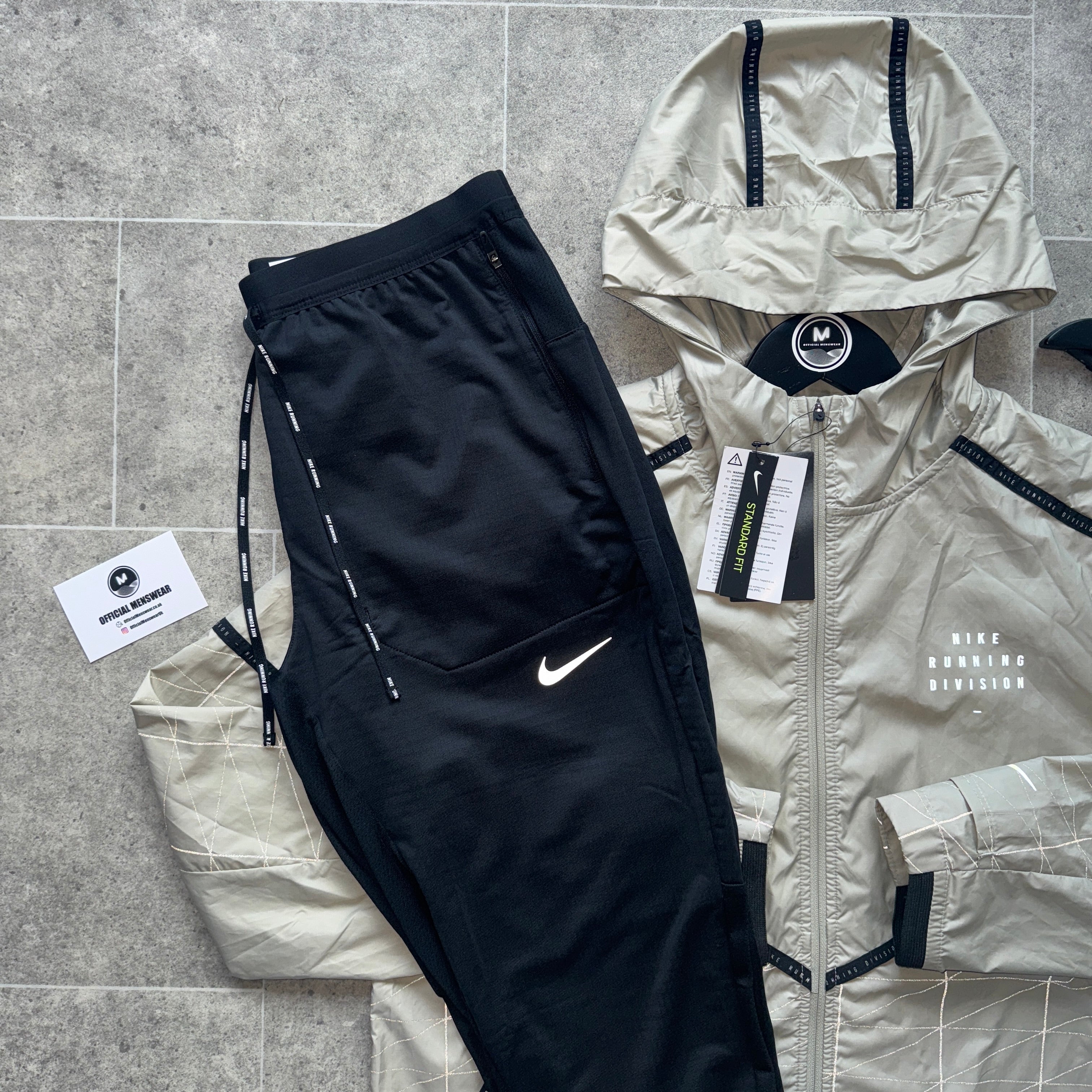 Nike Running Division セット NIKE RUNNING DIVISION x PHENOM SET - SAND/BLACK – Official Menswear UK