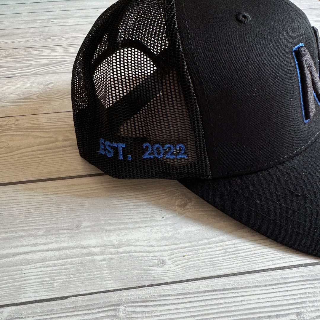 OFFICIAL MENSWEAR UK CAP - BLACK/ROYAL BLUE