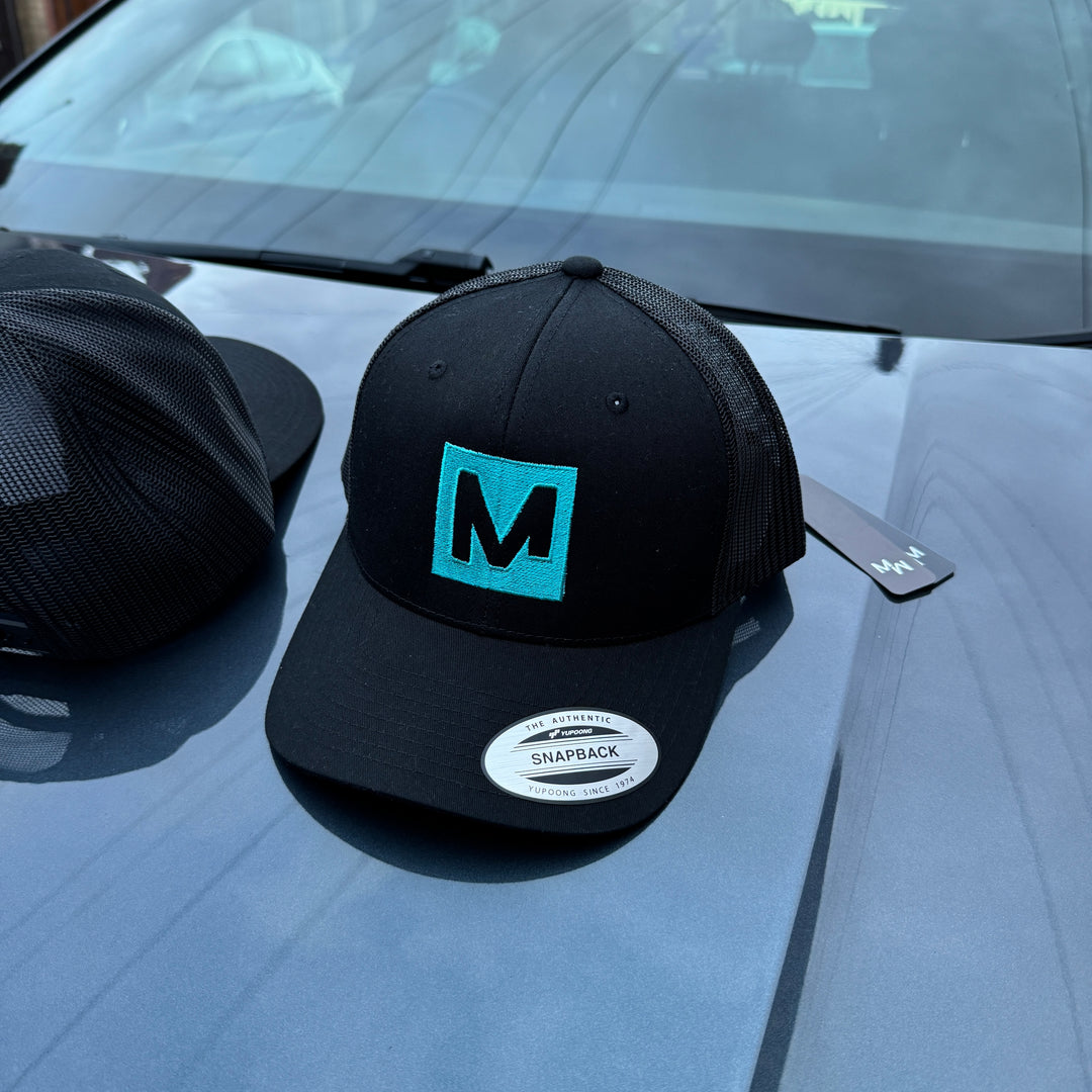 OFFICIAL MENSWEAR UK CAP - BLACK/TURQUOISE