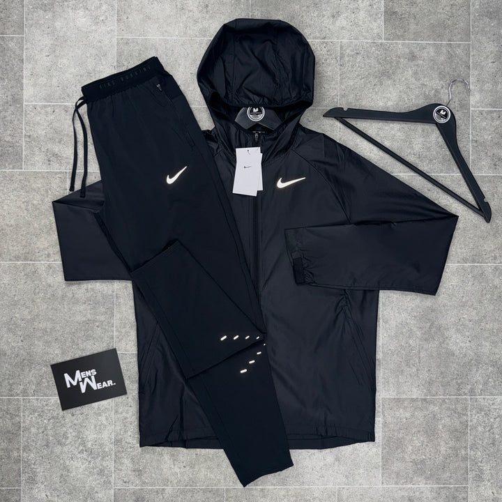 NIKE ESSENTIALS x WOVEN PHENOM SET - BLACK