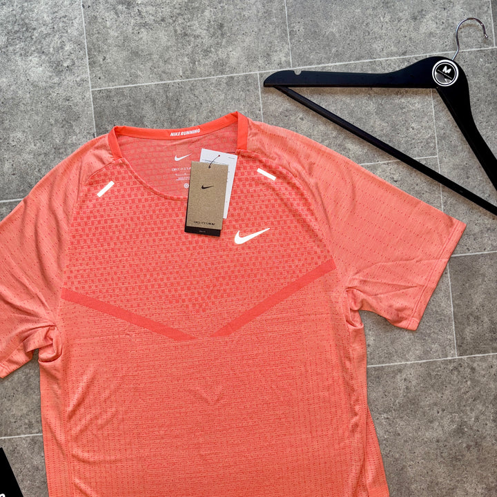 Nike Dri-Fit ADV techknit top - Salmon