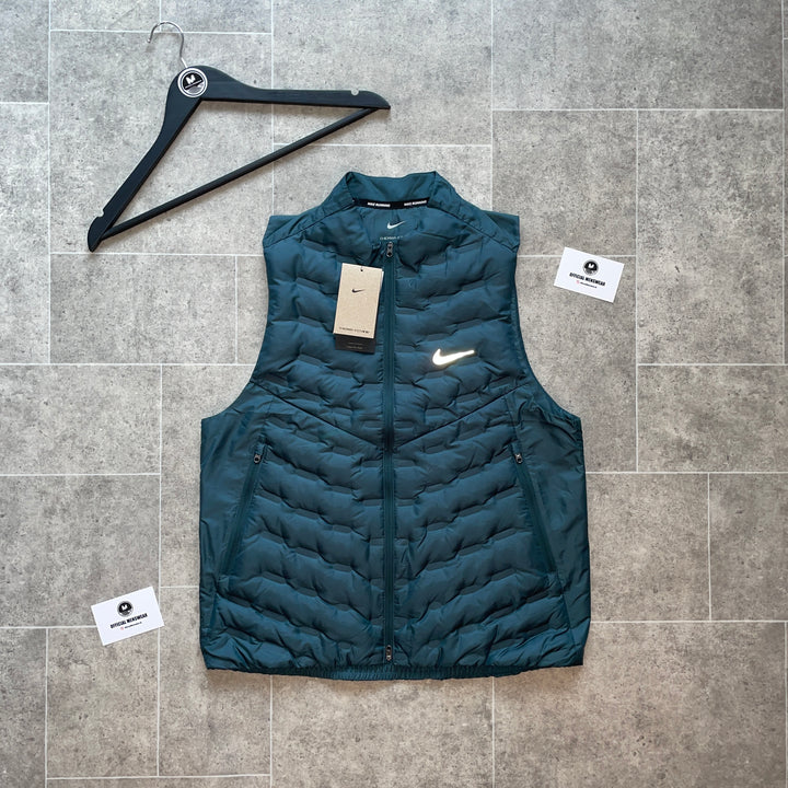 NIKE THERMA-FIT AEROLOFT GILET - DEEP JUNGLE