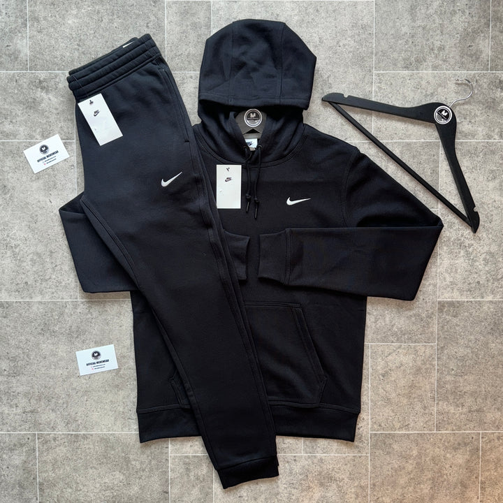 NIKE CLUB TRACKSUIT - BLACK