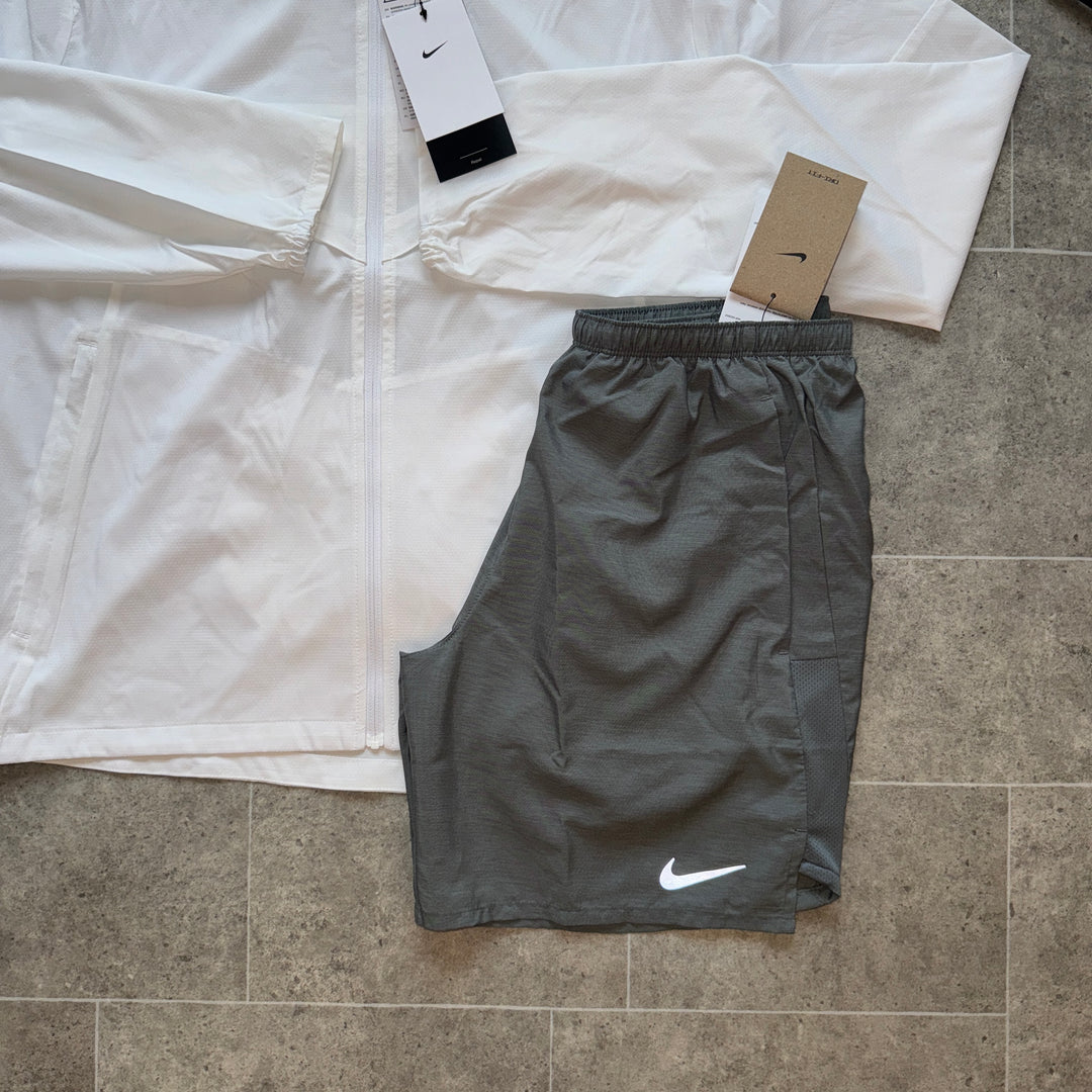 NIKE RUNNING REPEL x CHALLENGER SET - WHITE/GREY